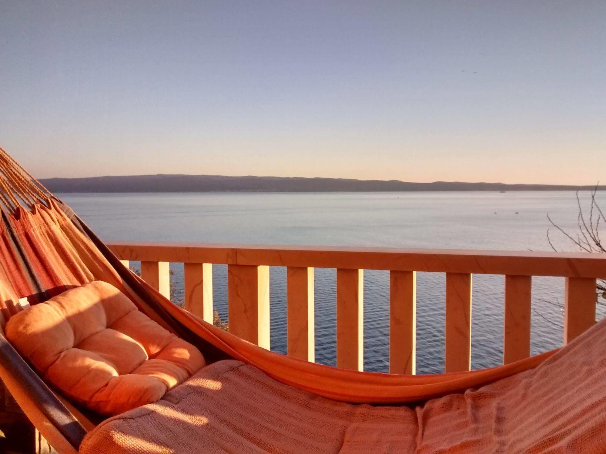 Super Horizont -Free Parking And Jaccuzzi Hotell Stobreč Exteriör bild